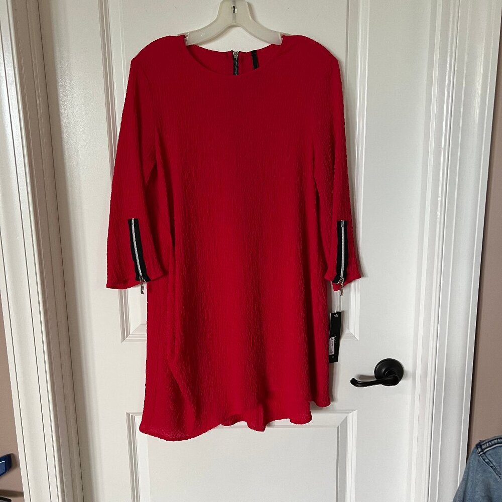 IC COLLECTION Vibrant Red Textured A-Line Tunic with Sleeve Zip Trim